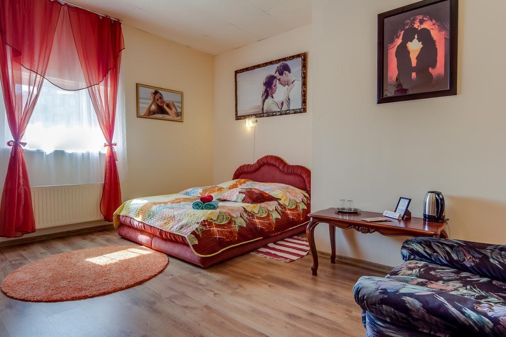 Hotel Hapi à Jūrkalne Extérieur photo