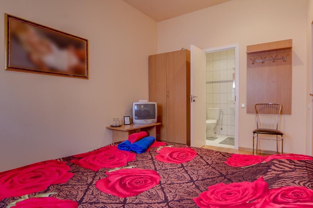 Hotel Hapi à Jūrkalne Extérieur photo