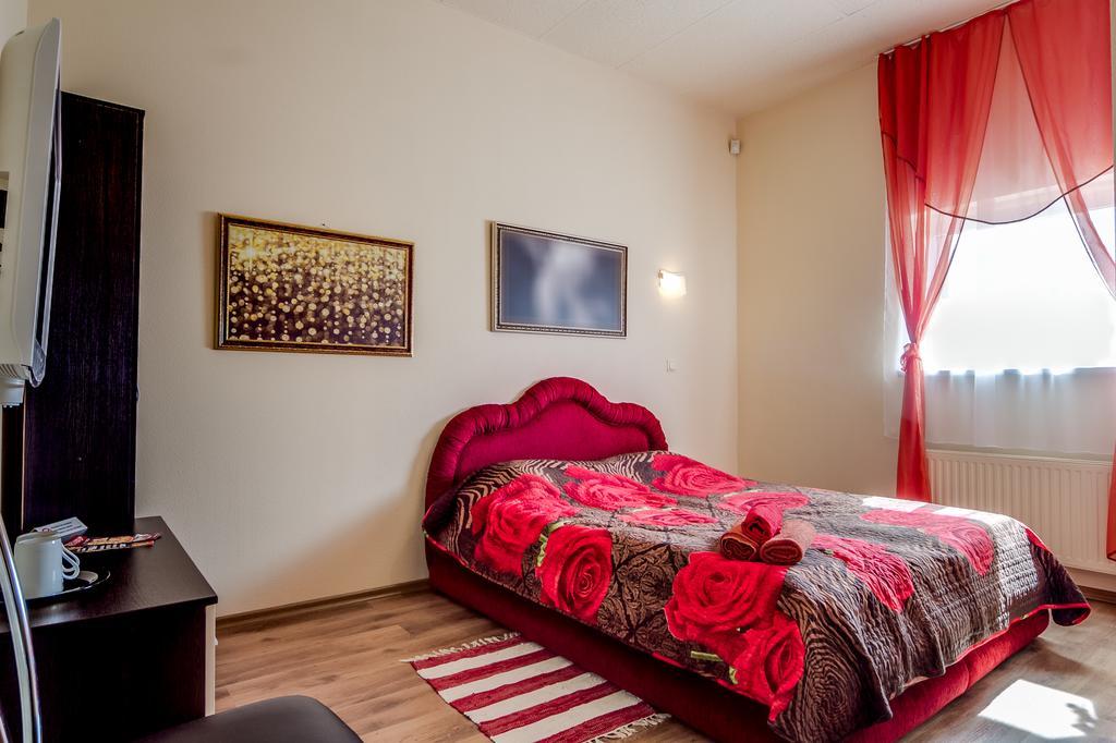 Hotel Hapi à Jūrkalne Extérieur photo