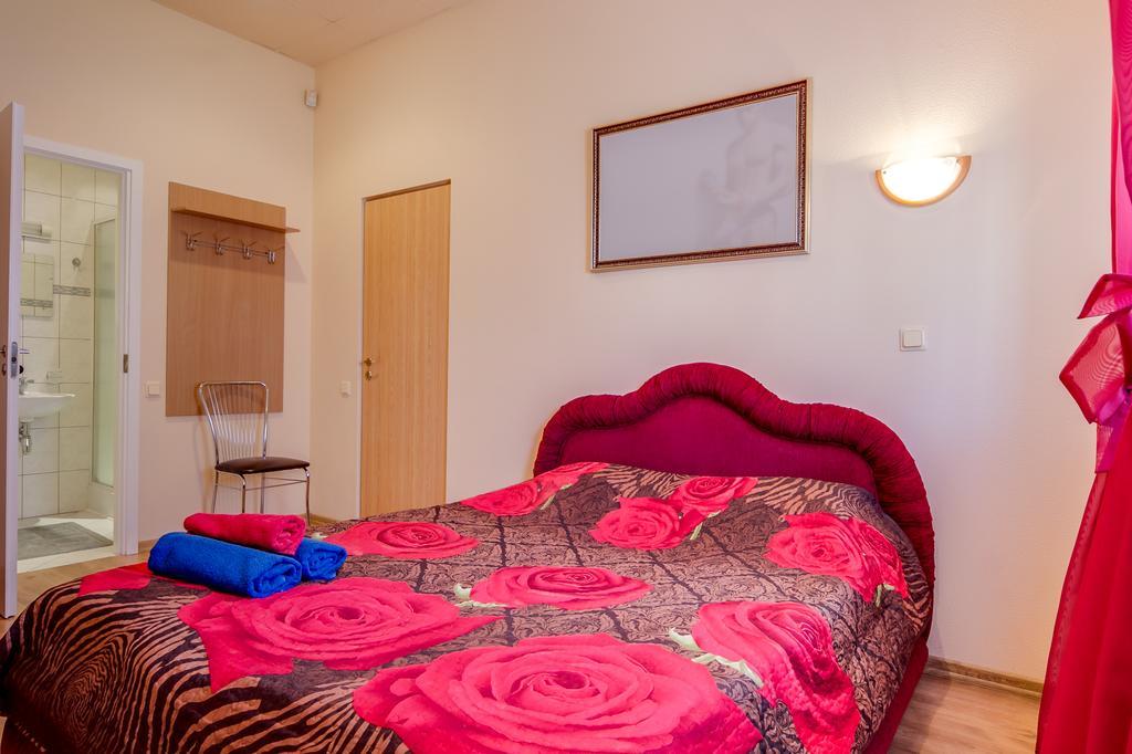 Hotel Hapi à Jūrkalne Extérieur photo